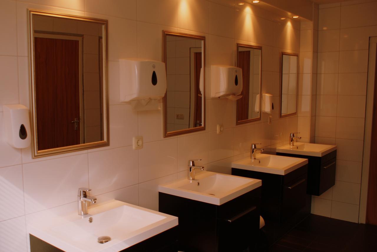 Hotel Noordoostpolder Bant Екстериор снимка